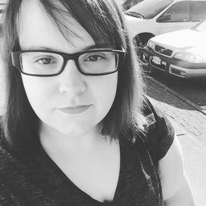 Meet your Posher, Cassandra